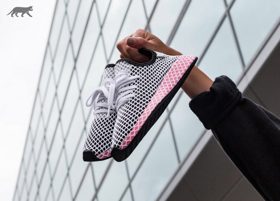 Adidas deerupt core black cheap chalk pink